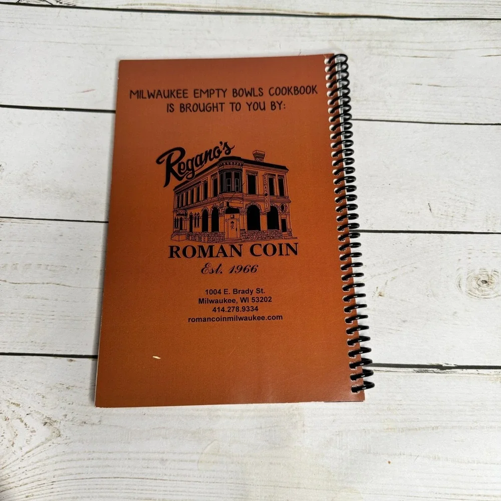 The Milwaukee Empty Bowls Cookbook‎ 2011 Spiral Bound Illustrated Soup Recipes
